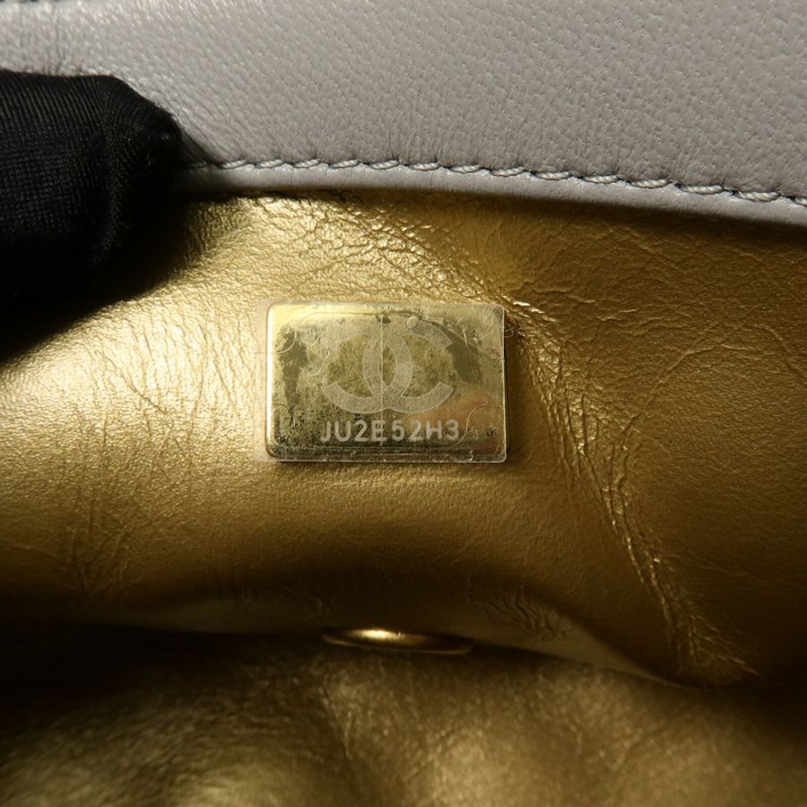 CHANEL 羊皮皮革Classic 17 Goldball鏈帶肩背袋-6