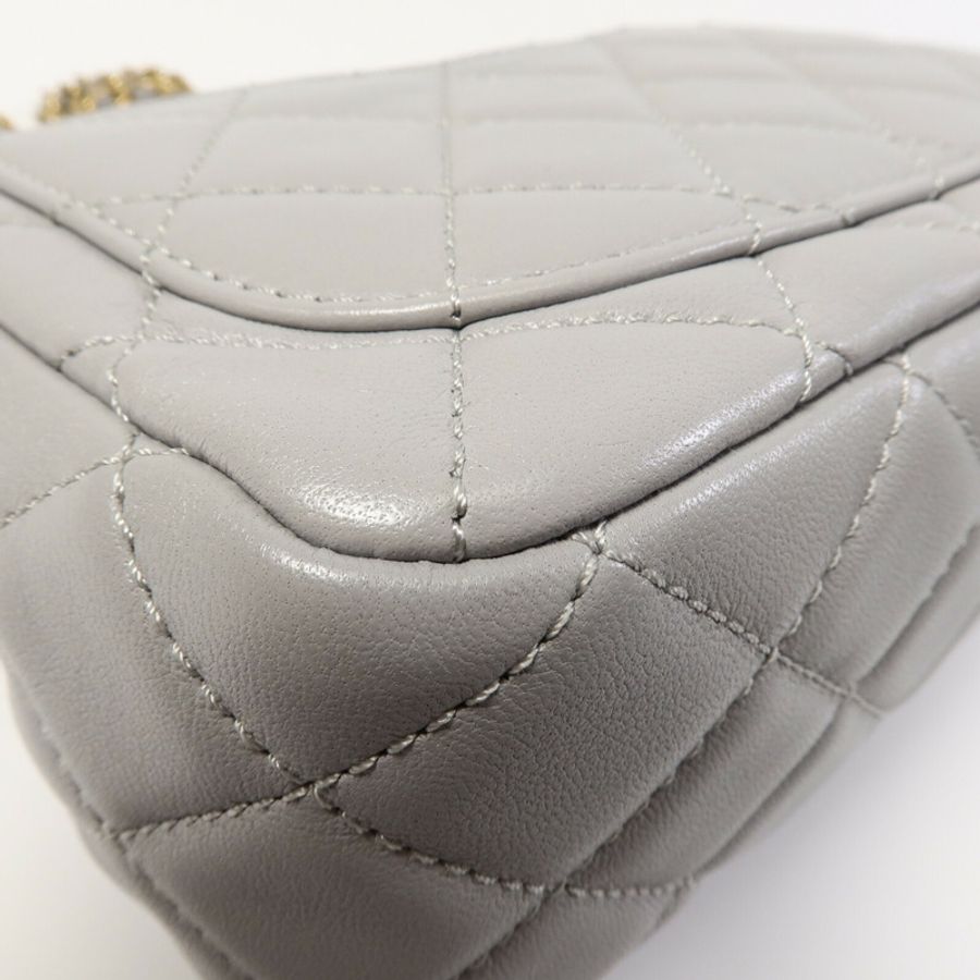 CHANEL 羊皮皮革Classic 17 Goldball鏈帶肩背袋-13