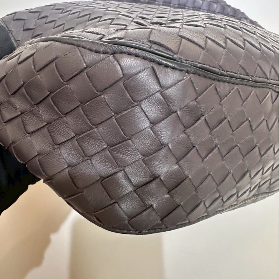 BV|hobo bag-6