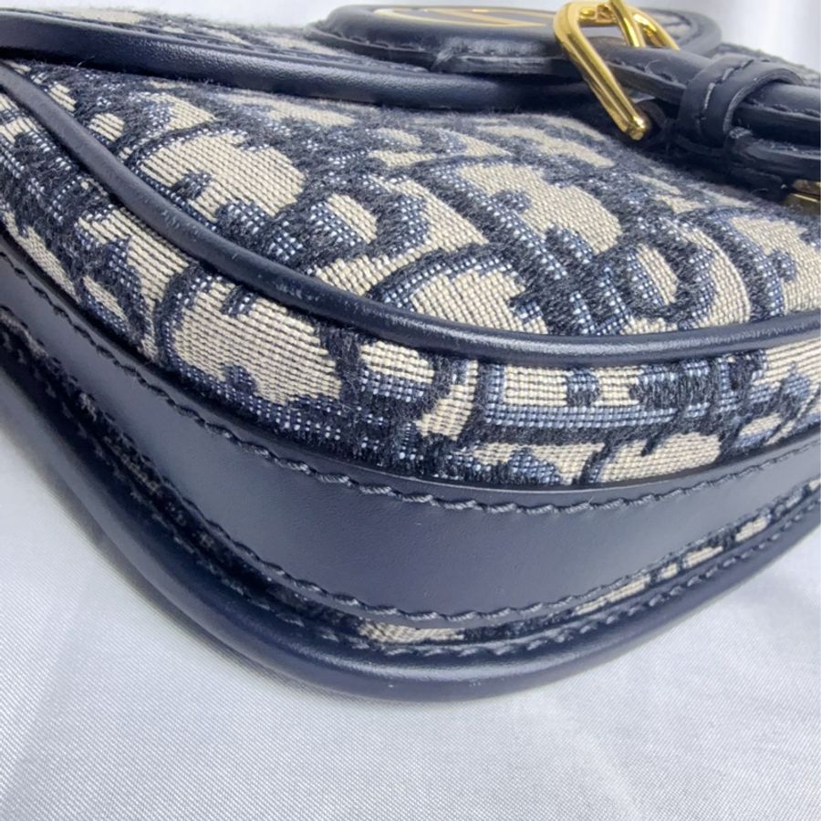 Dior mini bobby-3