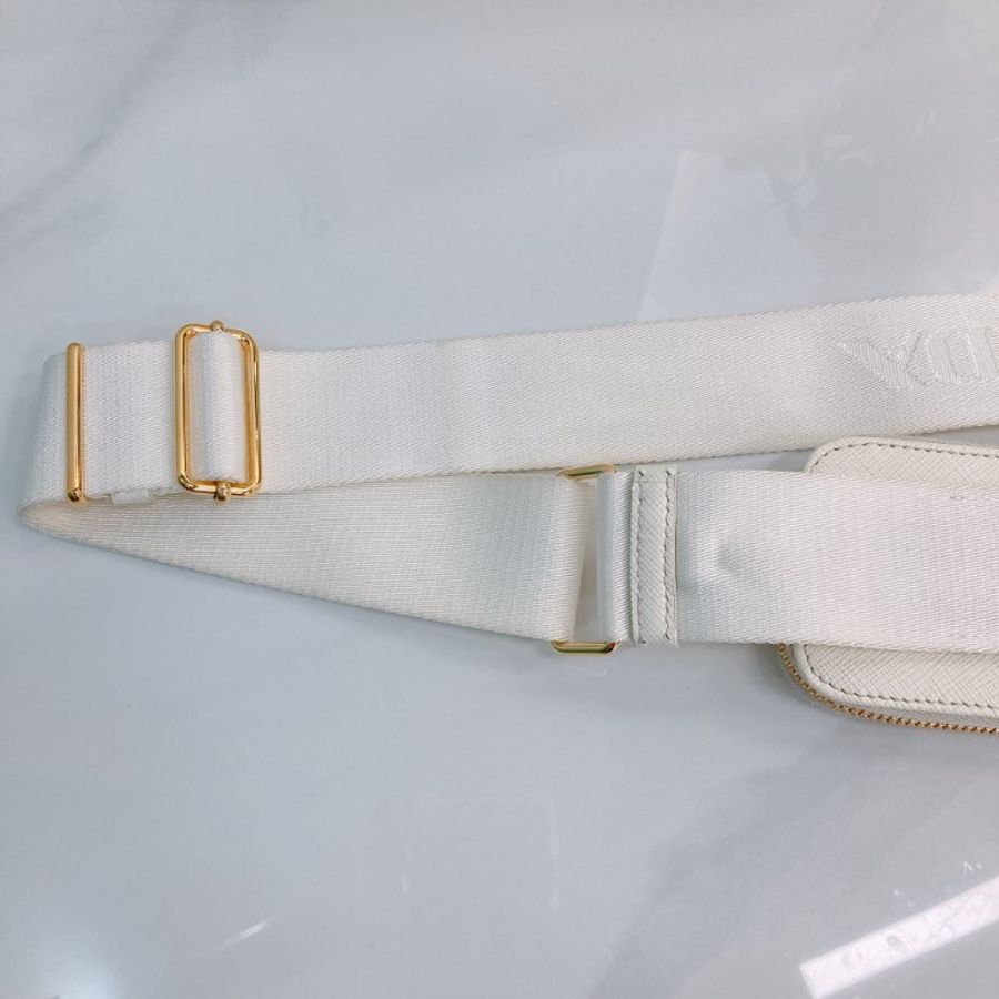 MS0730 Prada 普拉達 重改版本 十字牛皮紋 牛皮 腋下 斜背 粗肩帶 白色 金扣 Re-edition 2005 Saffiano Leather Bag with Strap White x GHW-30