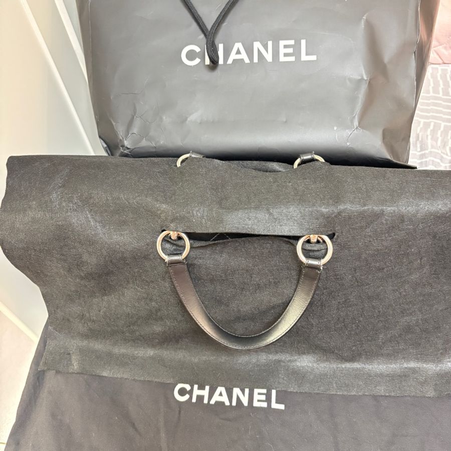 CHANEL托特包（可提.可肩背）-0