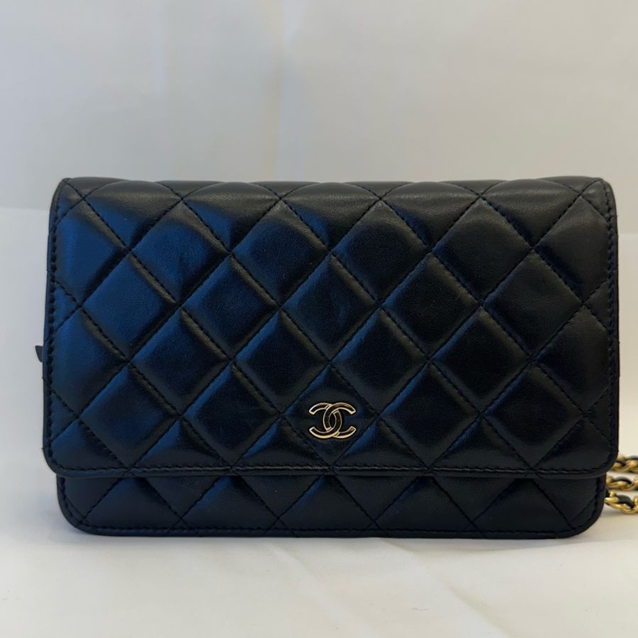 #買到賺到 經典款 氣質女孩必備 香奈兒 Chanel WOC 羊皮鏈條包-1