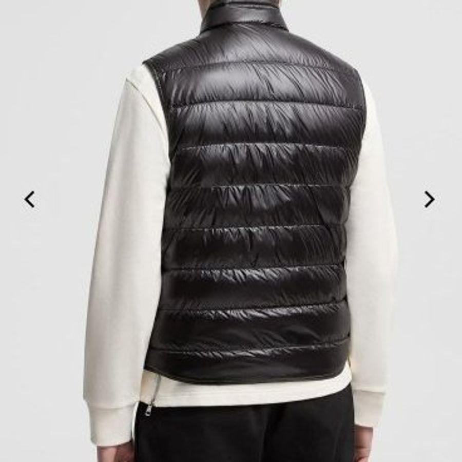 💎Han's house精品服飾💎MONCLER Gui 羽絨 背心 黑 可手水洗 現貨 2 原價34000-3