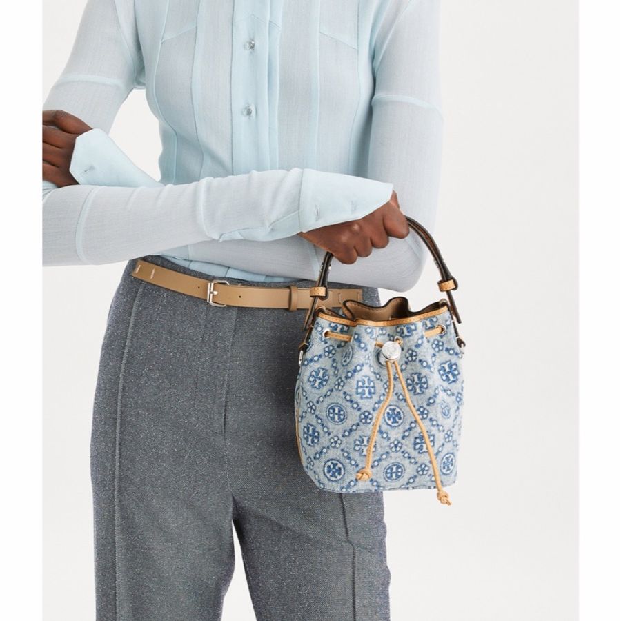 Tory Burch 女士 T Monogram 牛仔迷你水桶包均碼碼14cm*9.2cm*18cm-2