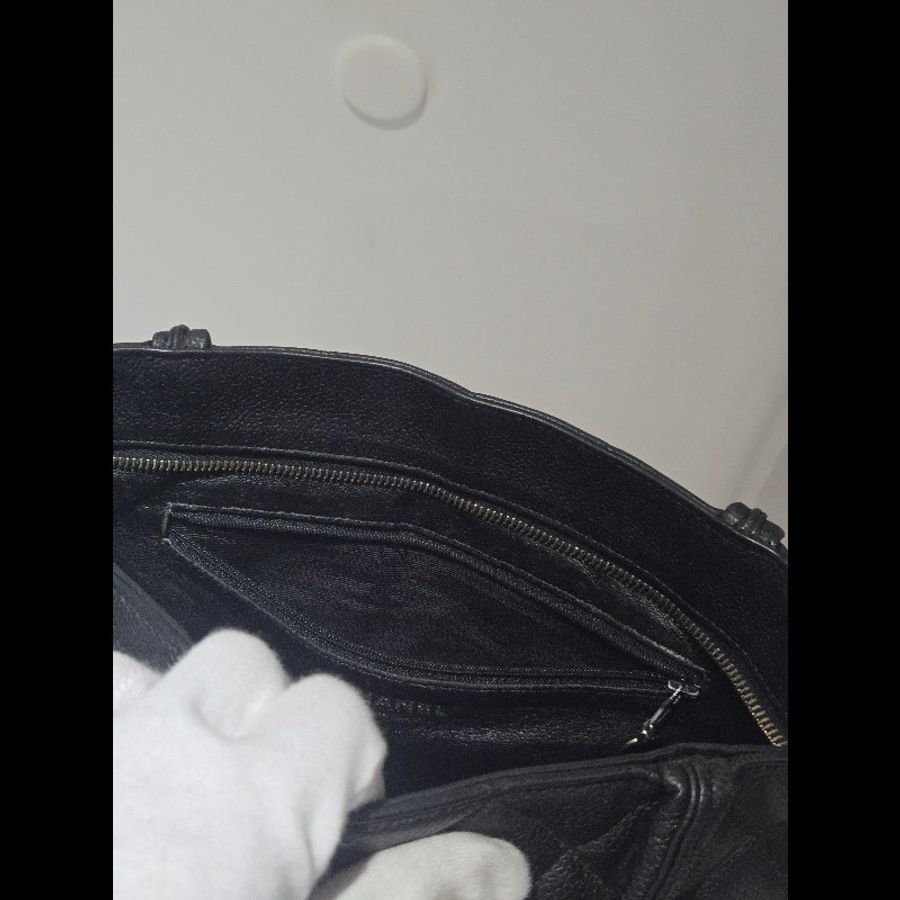 Chanel 香奈兒 復古大雙C金幣吊飾 希爾頓包 黑色荔枝紋牛皮托特包/肩背包-40
