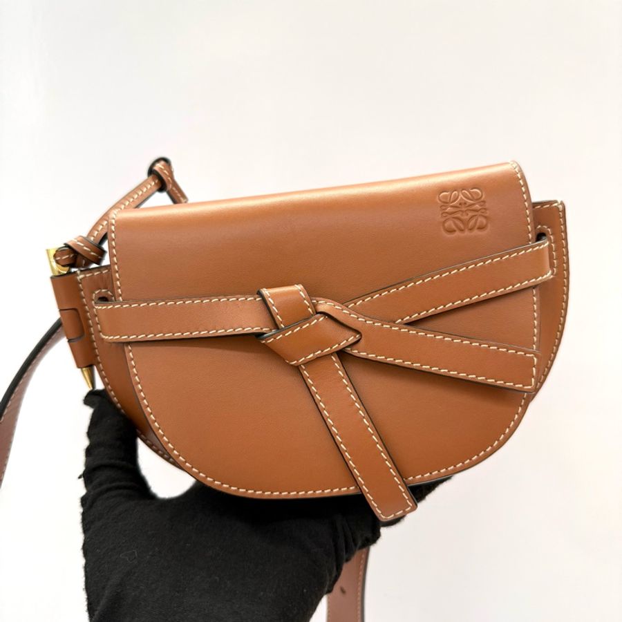 LOEWE 棕色GATE MINI 斜背包-0