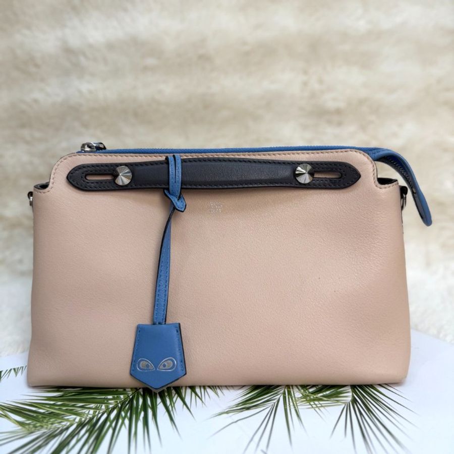 FENDI By the way 淺粉色 牛皮 中號-1