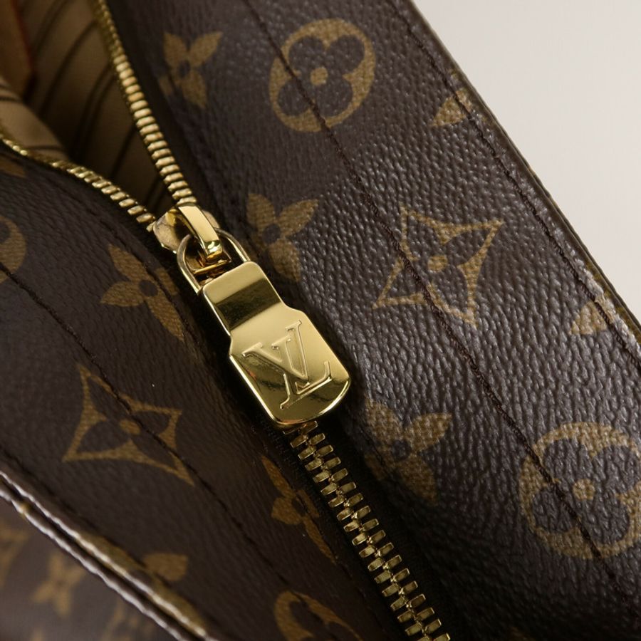 LOUIS VUITTON Monogram Mezzo肩背袋-7
