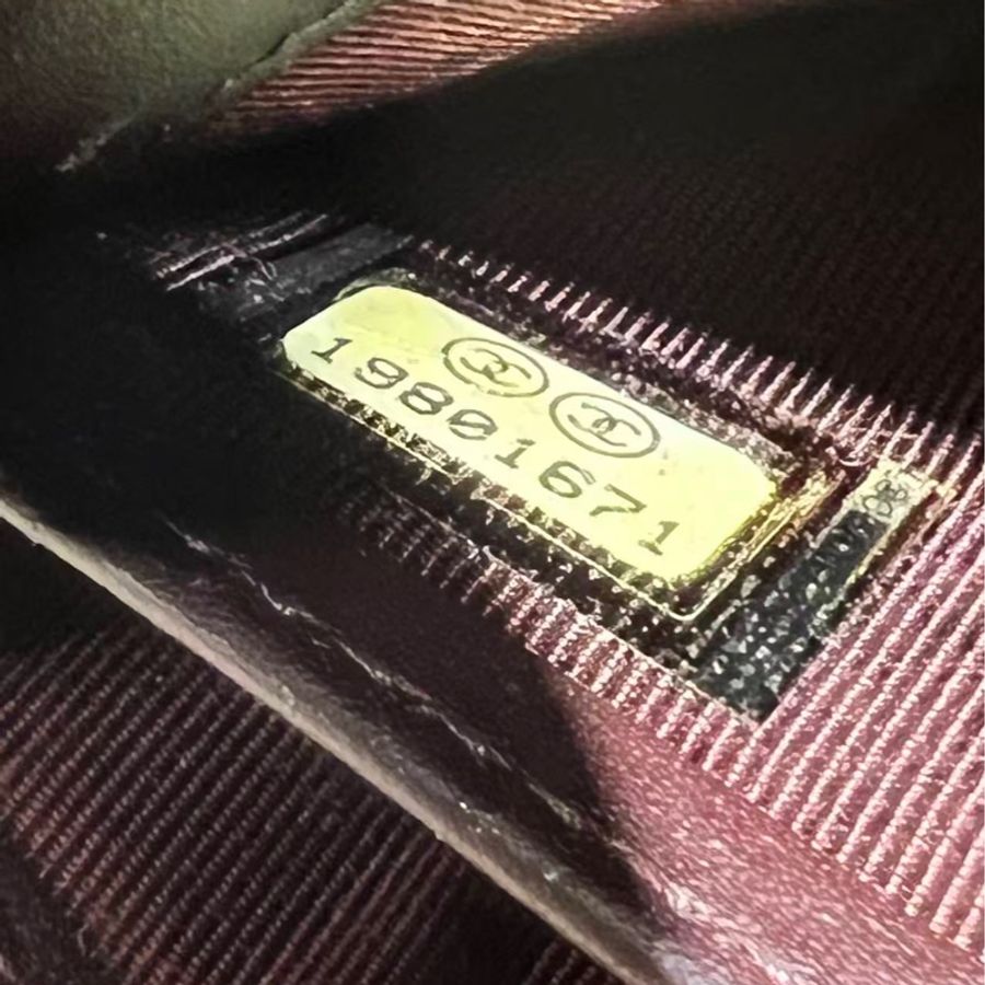 Chanel 荔枝牛皮長夾-9