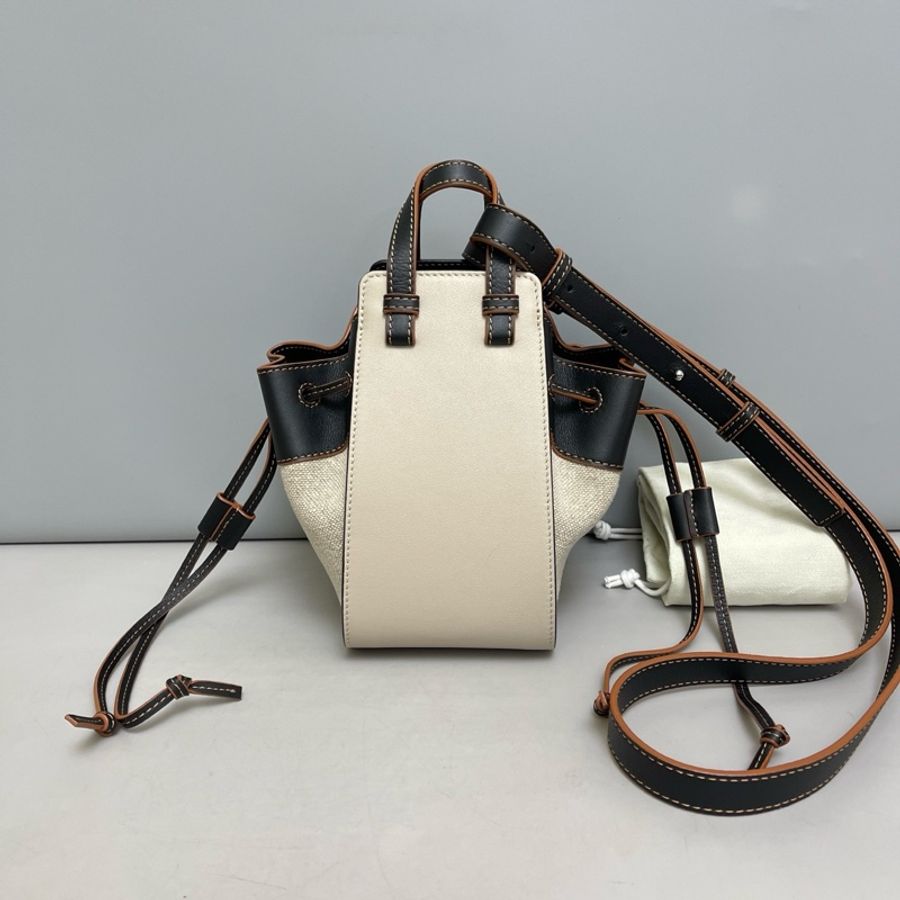 🌷甜價出售!Loewe 羅意威 Hammock 帆布拼皮 拼色吊床包 迷你mini-1