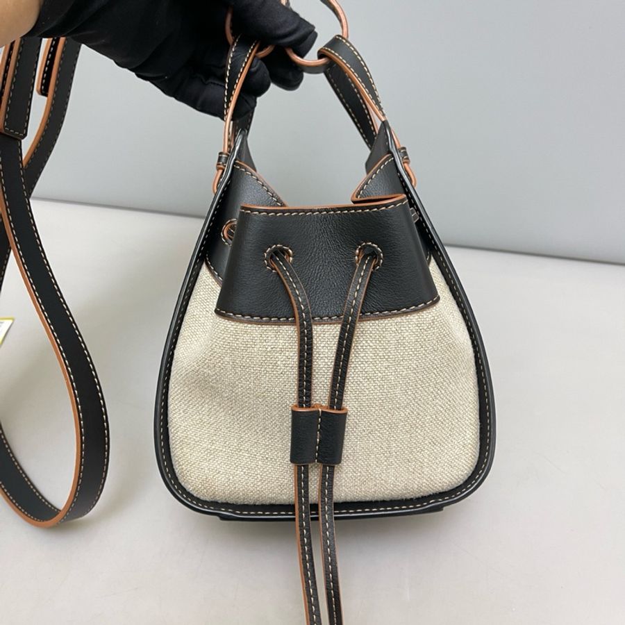 🌷甜價出售!Loewe 羅意威 Hammock 帆布拼皮 拼色吊床包 迷你mini-2