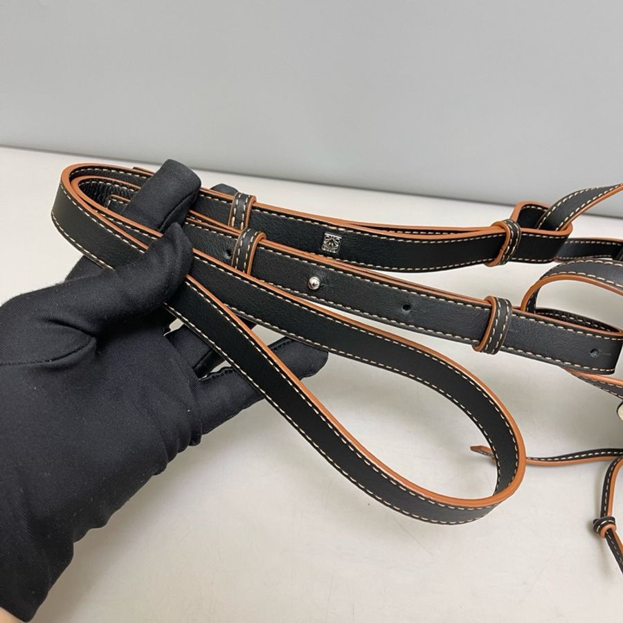 🌷甜價出售!Loewe 羅意威 Hammock 帆布拼皮 拼色吊床包 迷你mini-6