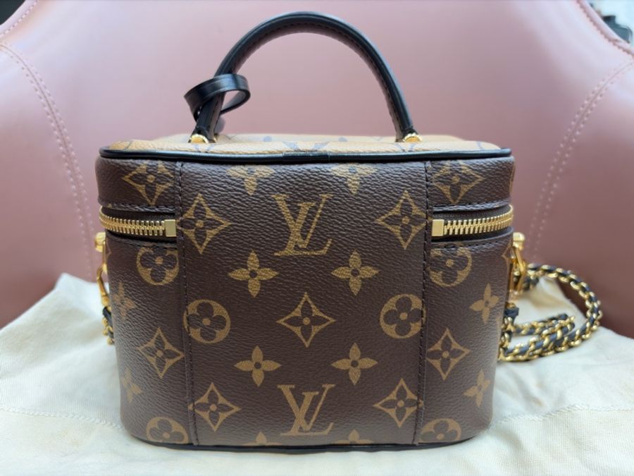 Louis Vuitton PM 化妝包-1