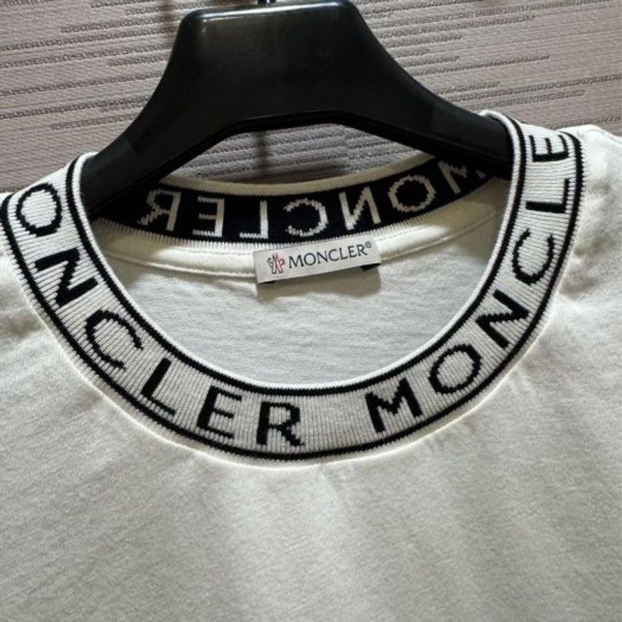 💎Han's house精品服飾💎moncler 短 T 男女共穿 現貨 XS ~ S原價13300-6