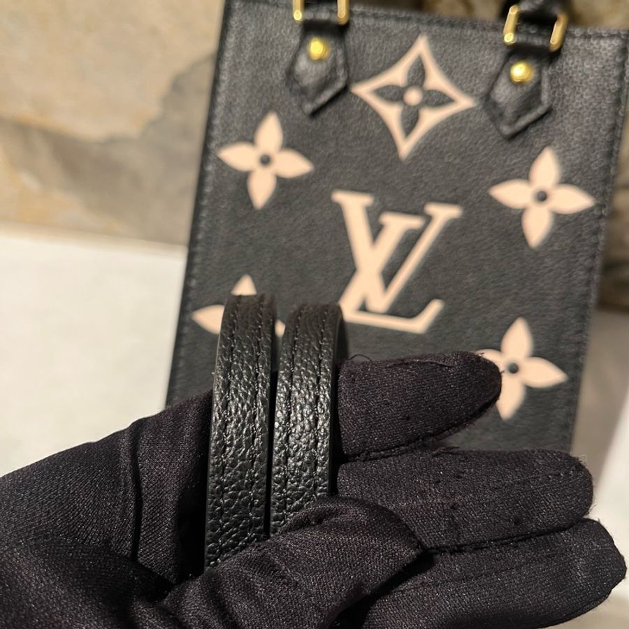 Louis Vuitton 黑拼奶油色牛皮 Petit Sac Plat琴譜包-8