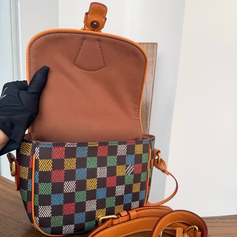 99新🆕LOUIS VUITTON 路易威登Montsouris郵差包 白色棋盤格塗層面料斜挎包 小號✅正品-5
