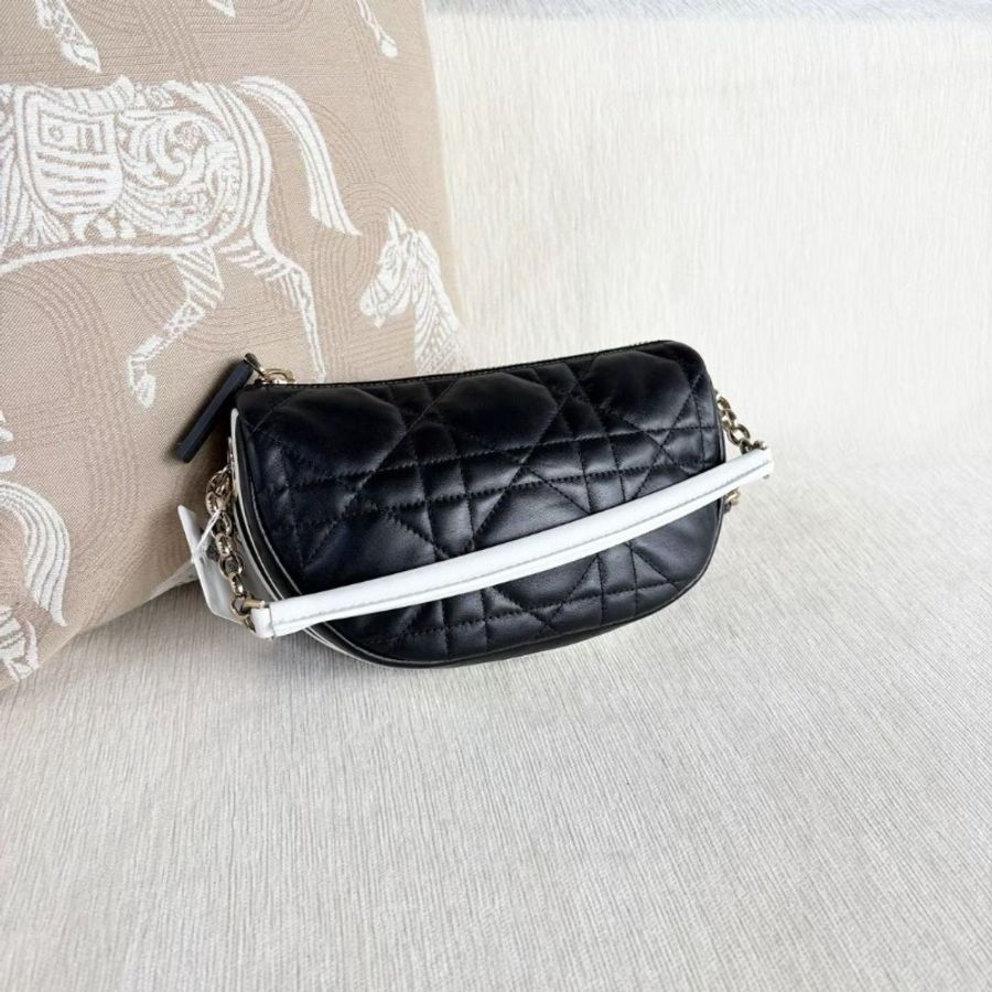 Dior vibe系列斜背包 羊皮 黑色藤格紋 17*15*6 9新 配件肩帶 塵袋-6