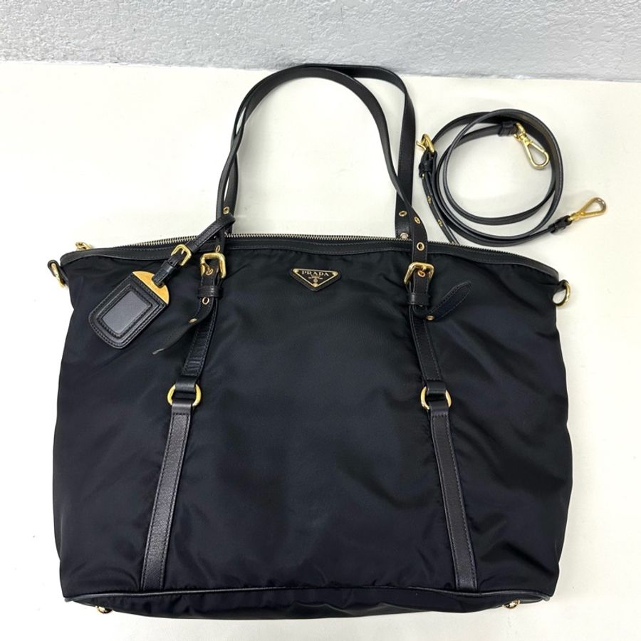 Prada 普拉達 尼龍 黑色餃子包 尺寸:36*28cm-0