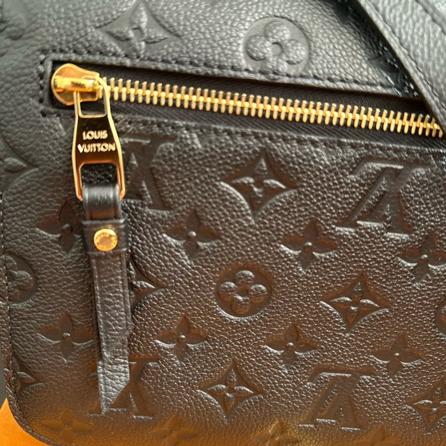 LV Pochette Métis-11