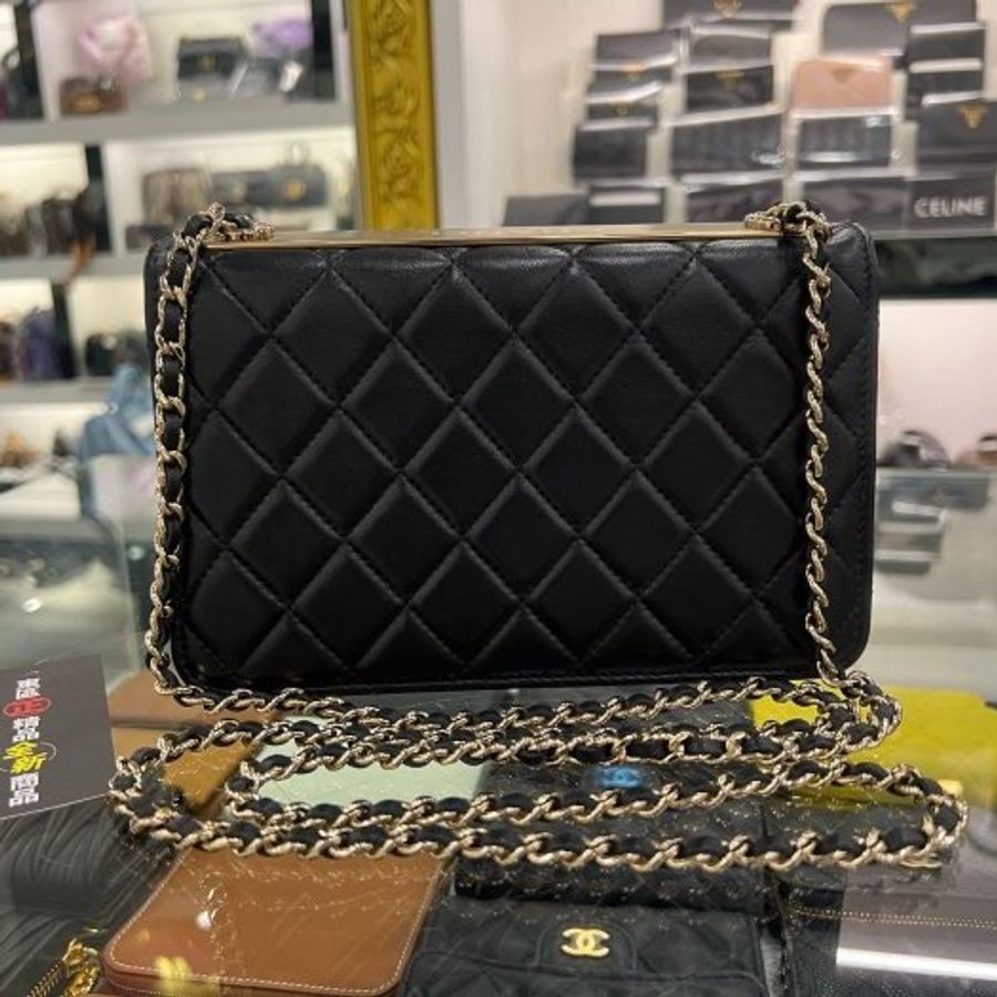 東區正精品㊣CHANEL TRENDY CC WOC A80982 全新黑色羊皮金鍊肩背包晚宴包斜背包 RZ6452-9