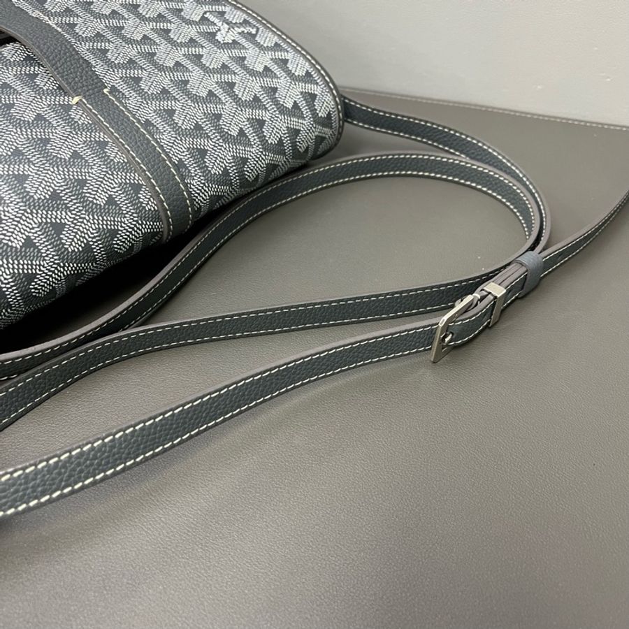 ✨戈雅/Goyard 23年 Belvedere狗牙 灰色小號 郵差包 單肩包斜挎包 經典狗牙紋,銀扣✨正品-7