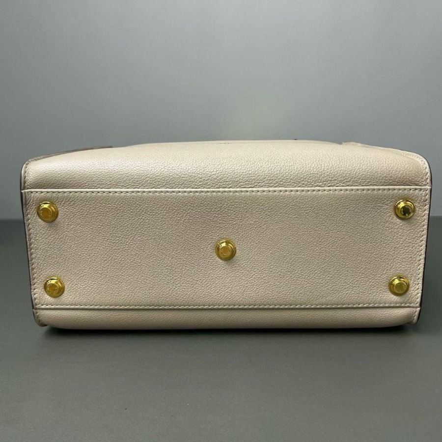 LV On My Side 中號 粒面牛皮 拼接米白色皮革 30.5 *14 *24.5 cm 9新 配件肩帶 塵袋-8