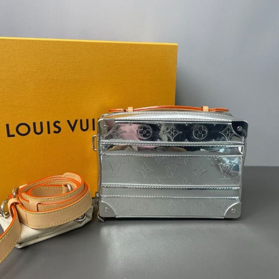 LV 芯片款 Handle trunk 銀色漆皮硬盒包 銀色鏡面 21*14.5*7 9新 配件肩帶 塵袋 盒子-2