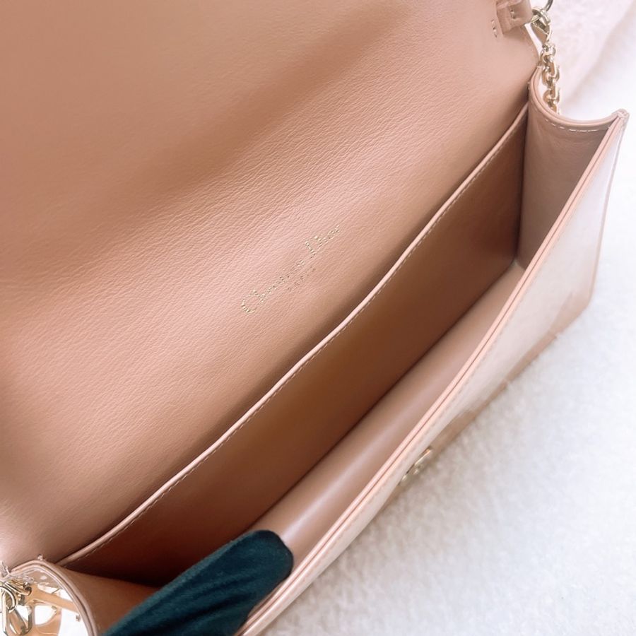 Dior lady dior pouch woc 米色漆皮-13