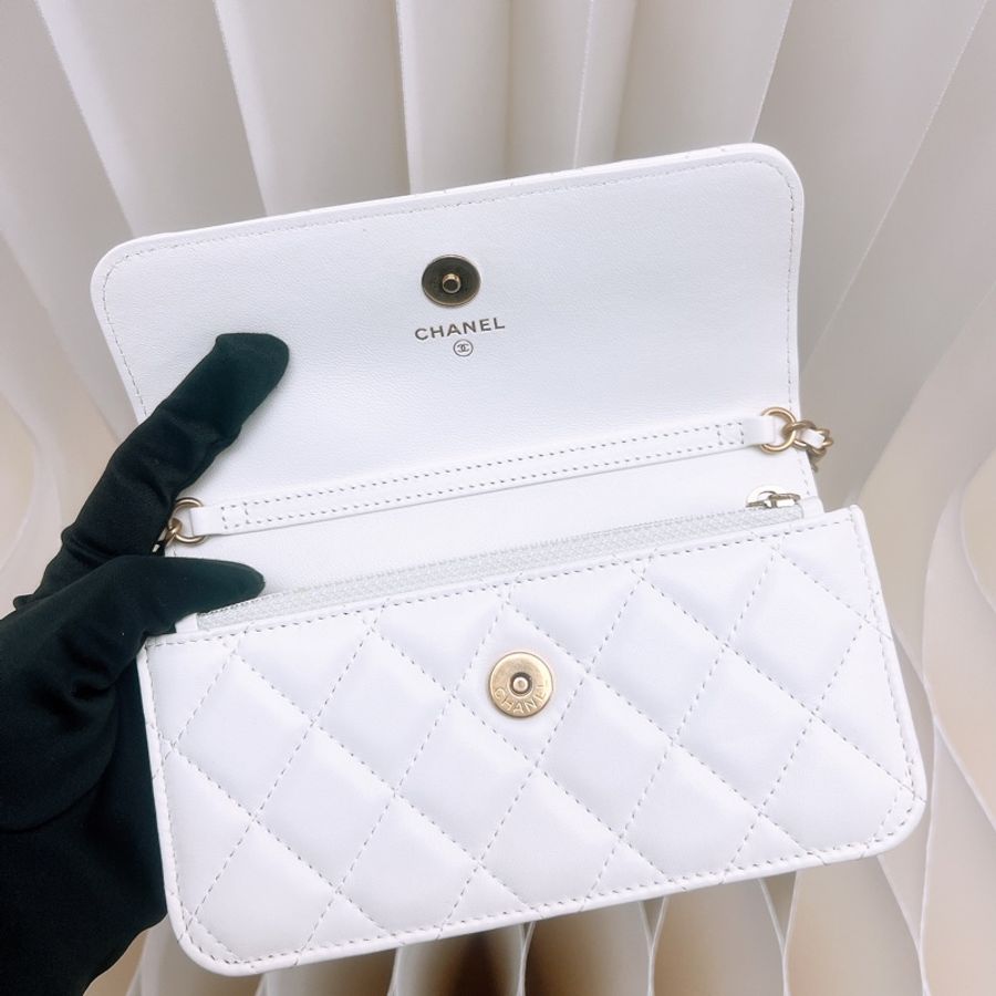 Chanel mini woc 白色金球鏈條包-10