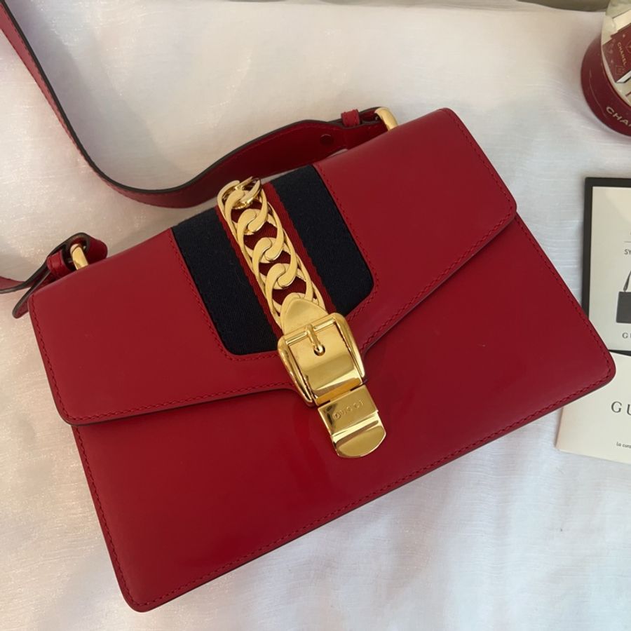 ෆ Gucci Sylvie塞爾維亞緞帶包🎀🌹-5