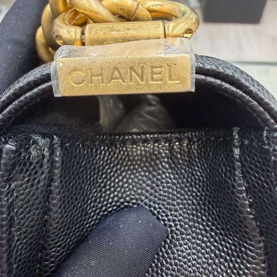 CHANEL BOY 20-12