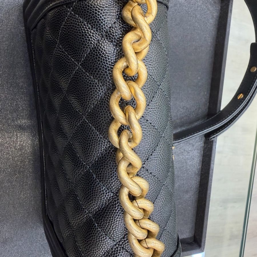 CHANEL BOY 20-18