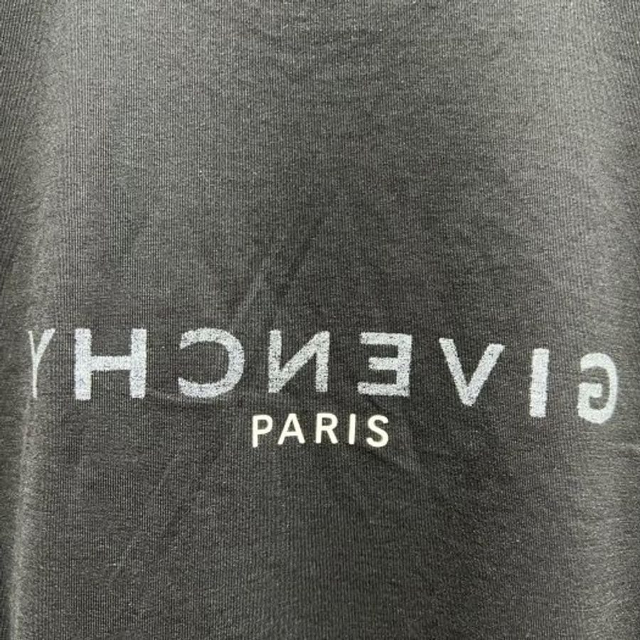 💎Han's house精品服飾💎 GIVENCHY 紀梵希 LOGO 短 T 現貨 青年款=女成人 S M-2