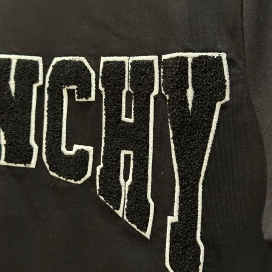 💎Han's house精品服飾💎GIVENCHY 紀梵希 刺繡 LOGO 短T 現貨 青年款=男 成人款 XS S-3