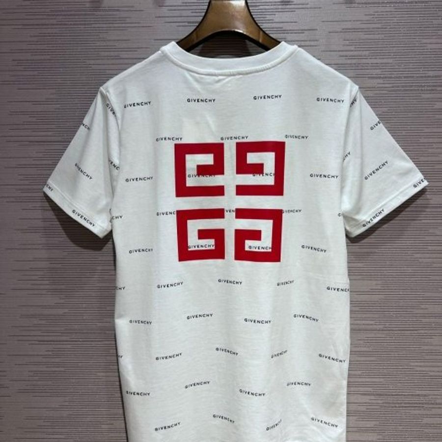 💎Han's house精品服飾💎 GIVENCHY 紀梵希 滿版 LOGO 短T 現貨 青年款=男 成人款 XS S 原價10000-0