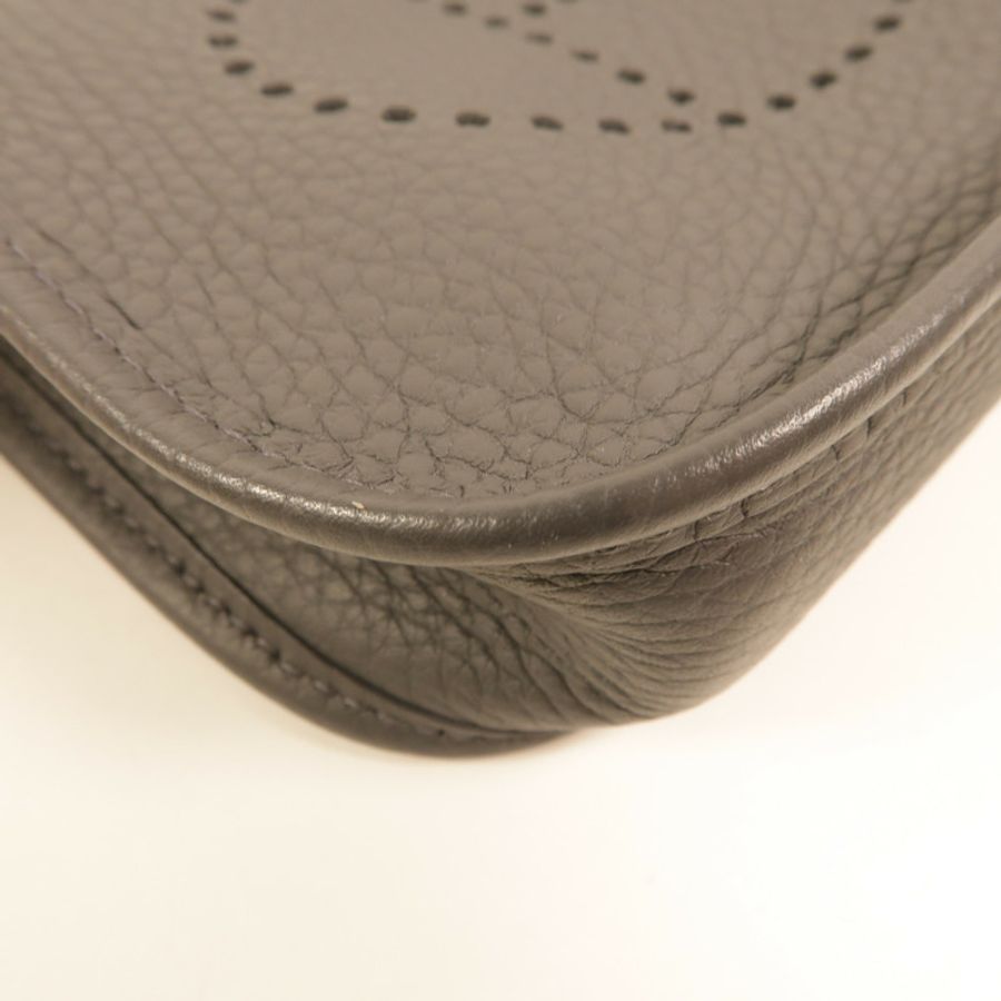 HERMES Clemence皮革Evelyne TPM肩背袋Gris Misty-11