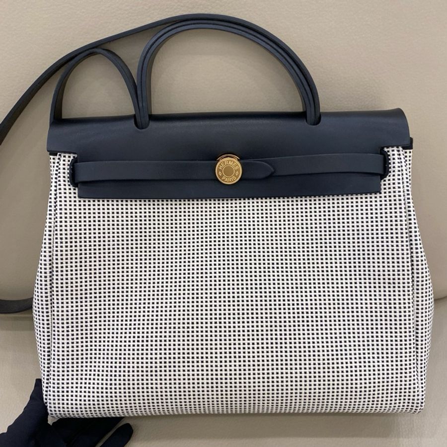 ✨Hermes愛馬仕 herbag31 熊貓 黑白編織帆布拼皮 手提包斜挎包 金扣 u刻 ❤️正品-1