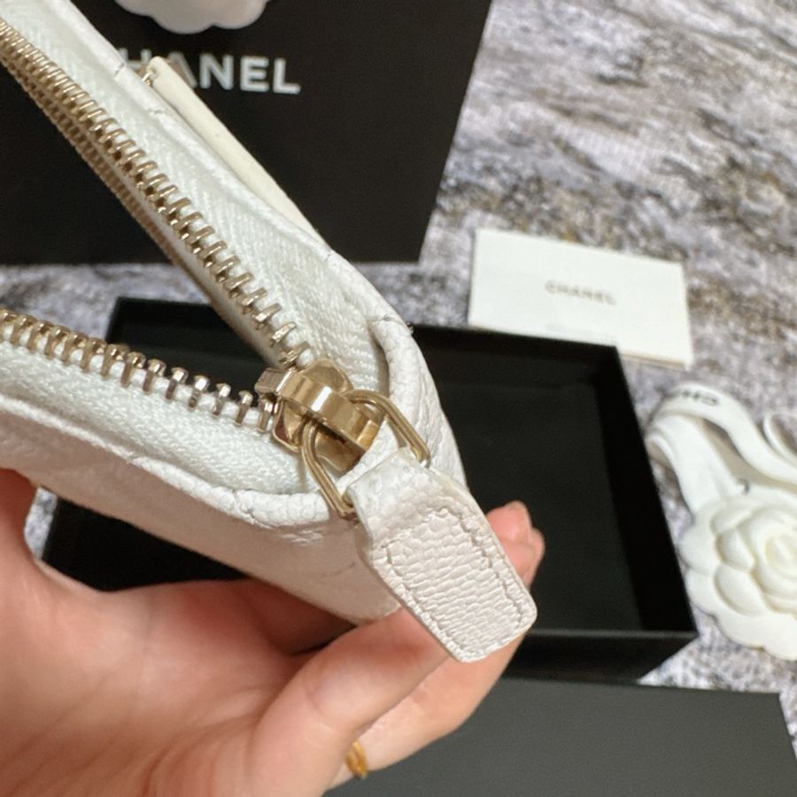 CHANEL香奈兒荔枝皮薄短夾 奶白香檳金扣 Chanel對開拉鍊短夾 薄款 chanel皮夾 短夾 香奈兒小皮件 小香錢包-12
