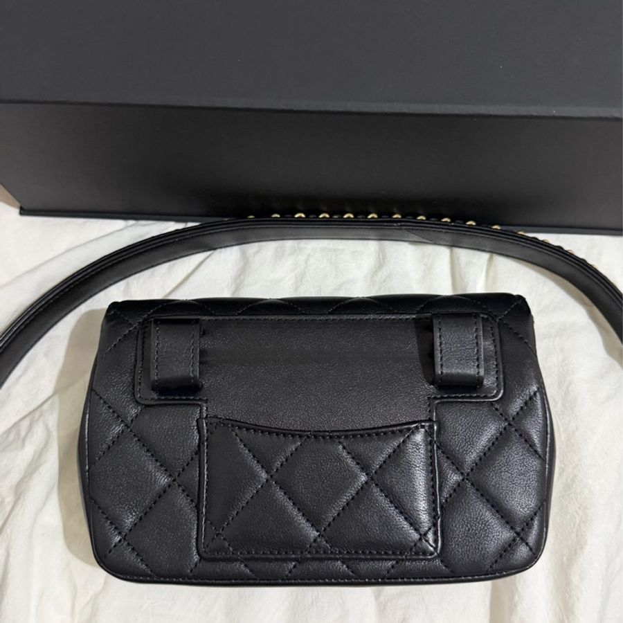 Chanel 限量絕版腰包-1