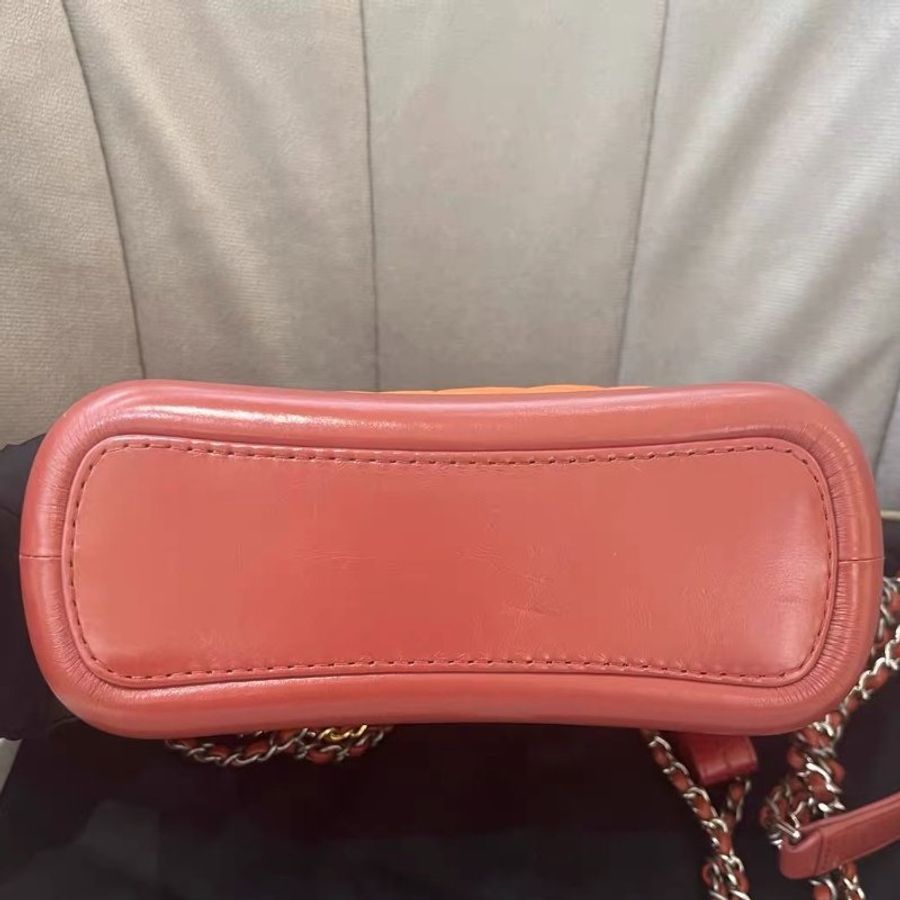 Chanel 橘色拼皮 V紋 流浪包 小號 鏈條包 肩背斜背包 20*17cm 98新配件塵袋 購證 保卡-4