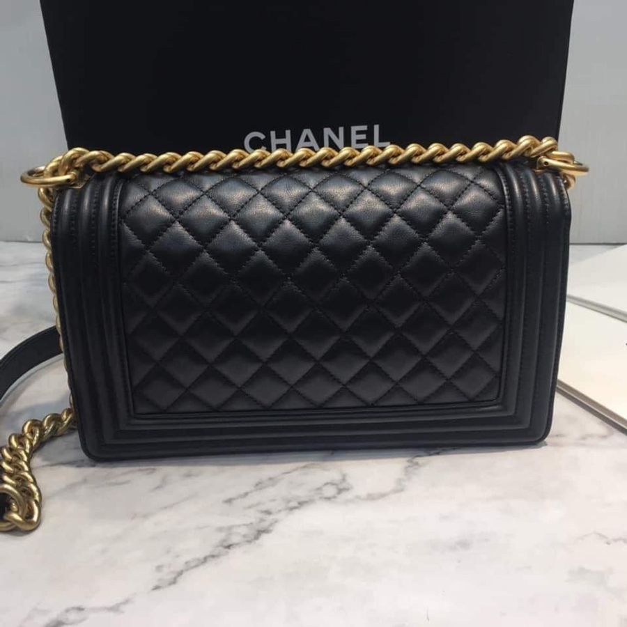 Chanel *現貨* CHANEL 香奈兒 真品 *經典 BOY 系列牛皮金釦金鏈包 (25)-10