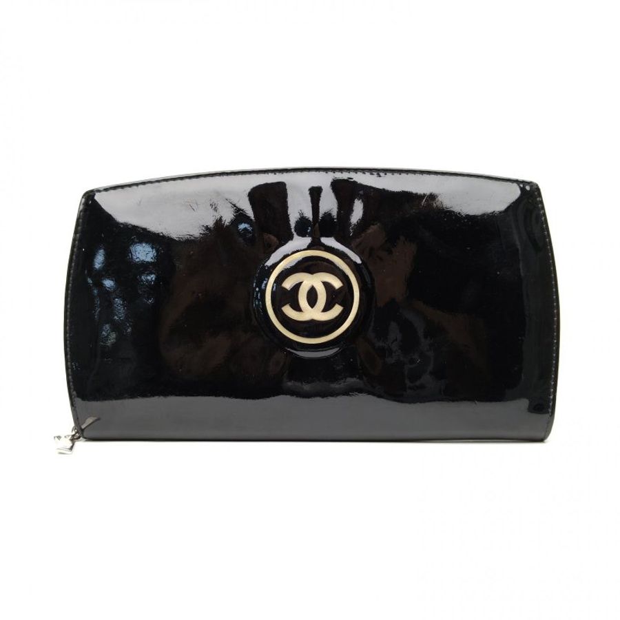 CHANEL 黑色漆皮13開銀扣雙Clogo手拿包長款錢包-0