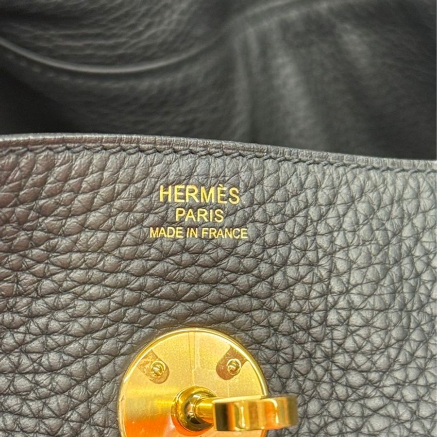 ✨愛馬仕HERMES Lindy30手提包單肩包 黑色TC皮金扣Y刻 五金膜在-6