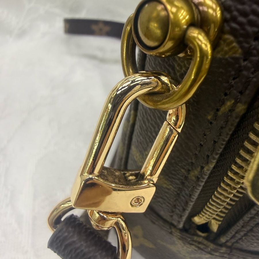 Louis Vuitton Crossbody Bag-14