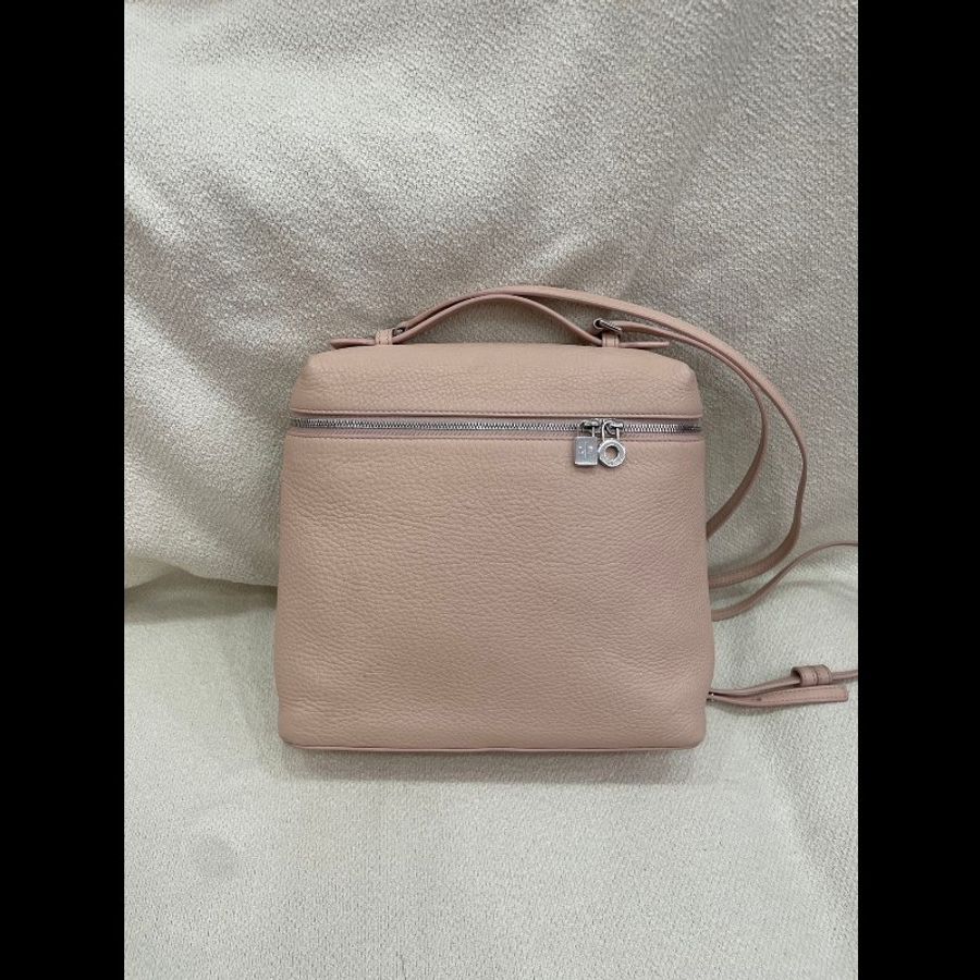 Loro Piana LP L23.5 Extra Pocket 雙肩背包-1