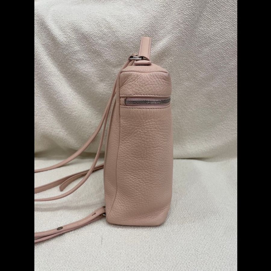 Loro Piana LP L23.5 Extra Pocket 雙肩背包-4