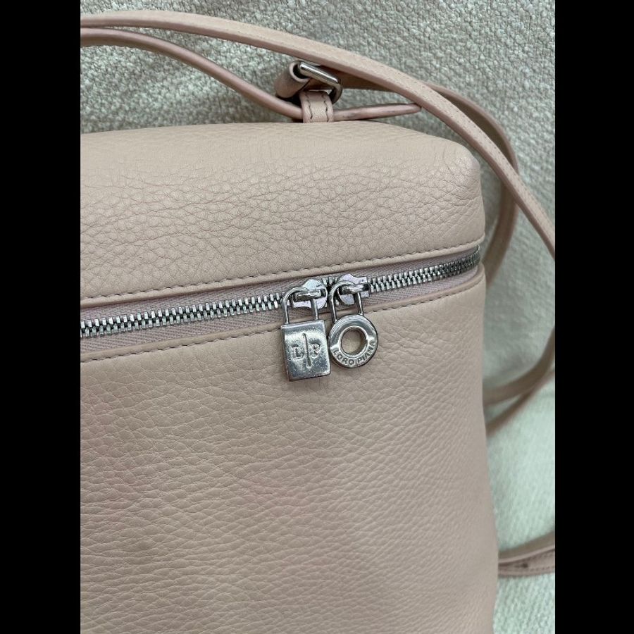 Loro Piana LP L23.5 Extra Pocket 雙肩背包-10