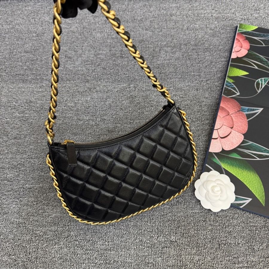 99新Chanel香奈兒hobo 復古新款月亮腋下包-2