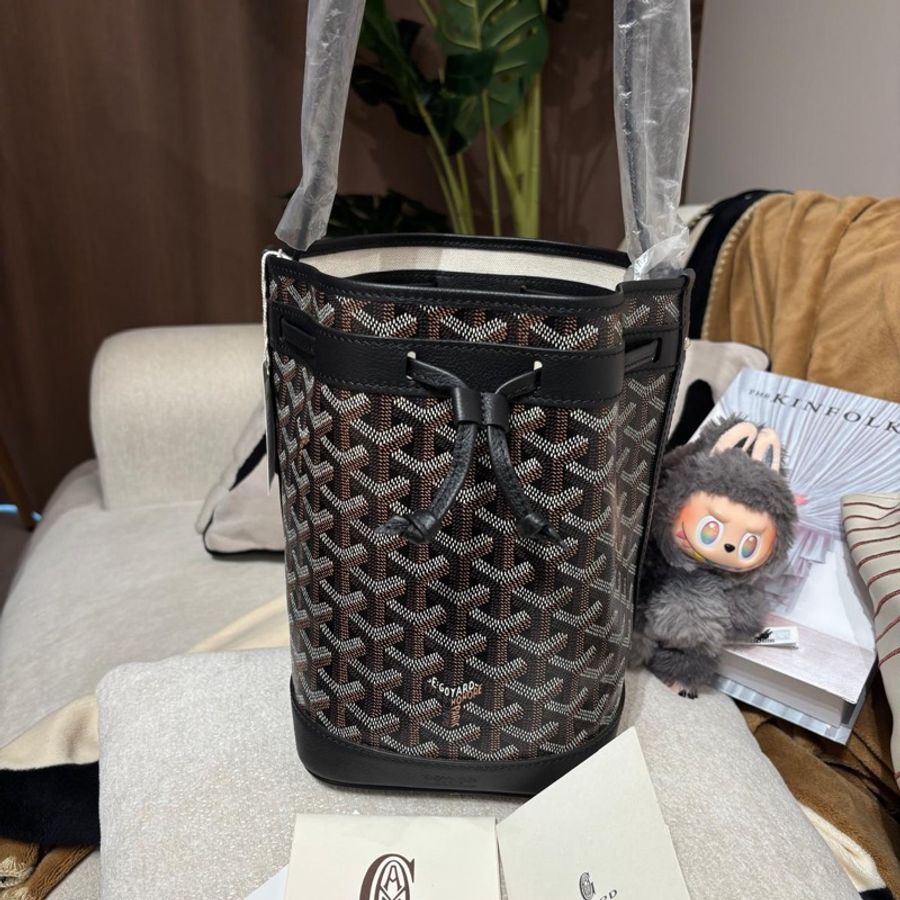 Goyard petit flot bucket bag Black-0